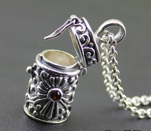 Nepal Handmade 925 Sterling Silver Pendant Desire Bottle Gau Box